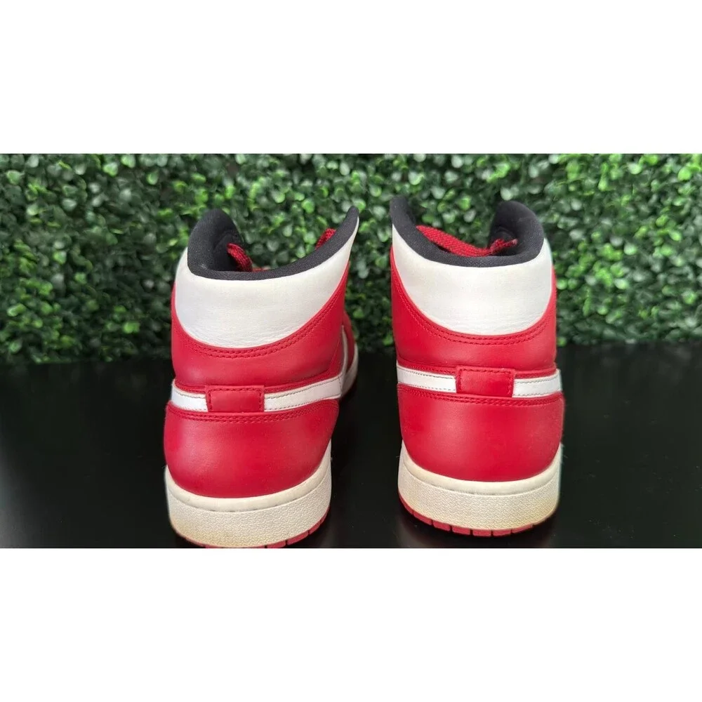 Nike Air Jordan 1 Mid Gym Red White Black 554724-605 Men's Size 11.5 OBO